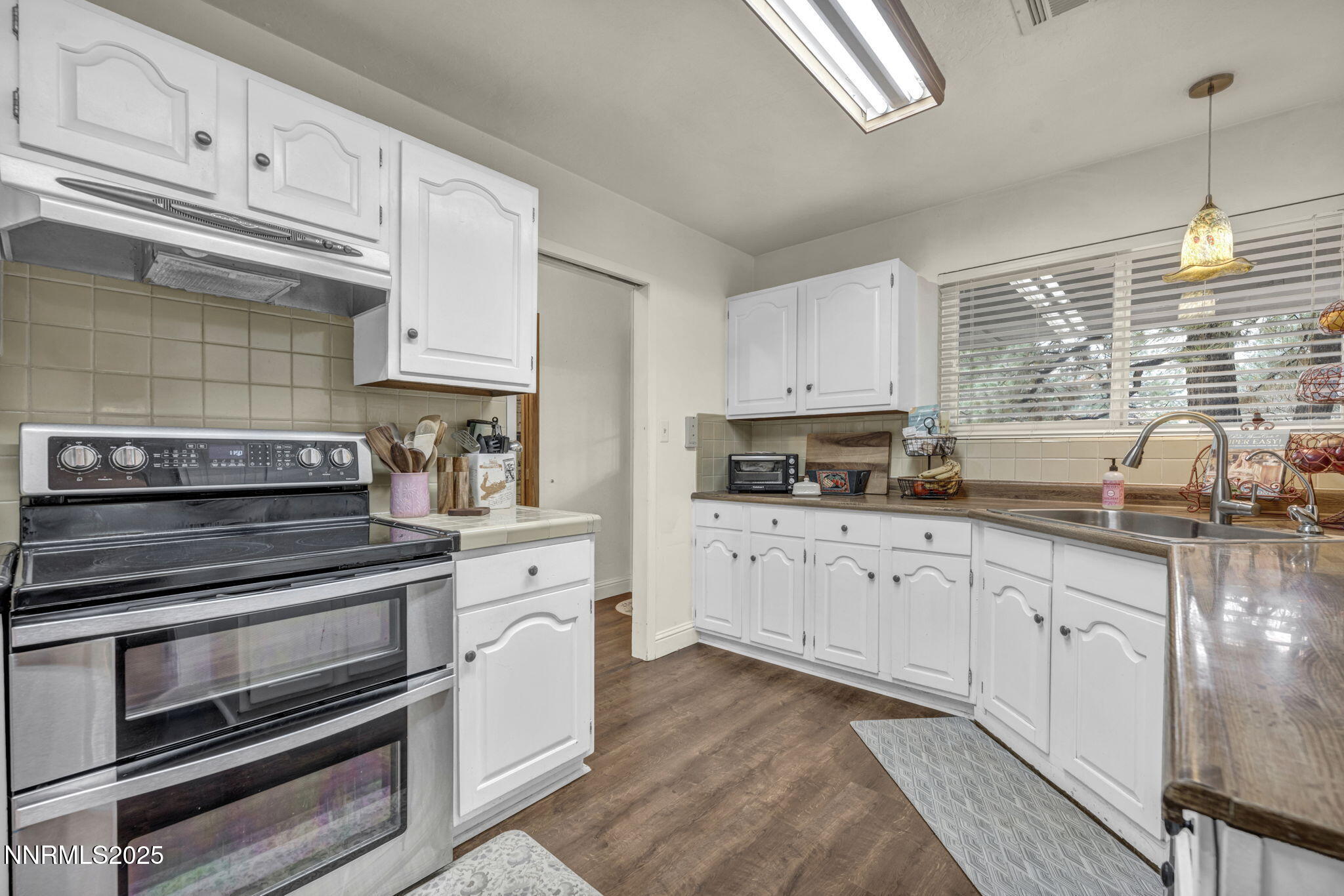 568 Crystal Park Road Verdi, NV 89439 - Photo 10 of 48 64-web-or-mls-568-crystal-park-rd
