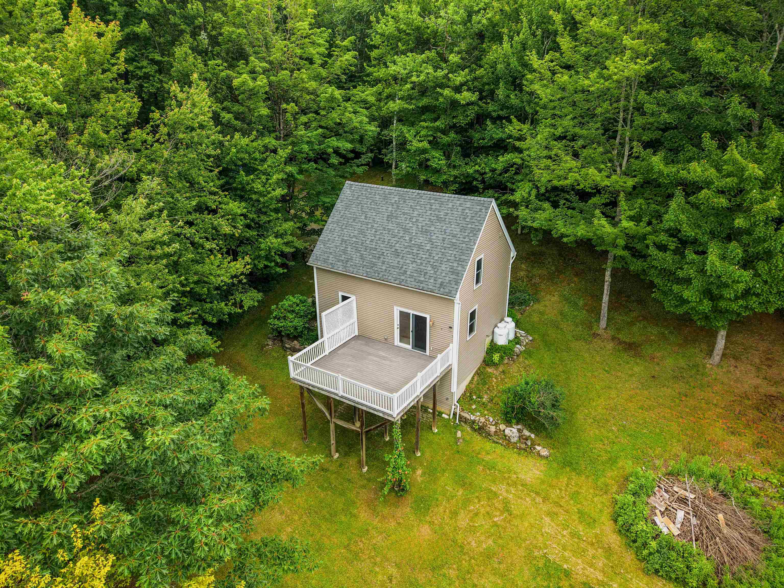 570 Upper Meehan Road Bristol, VT 05443 - Photo 4 of 38