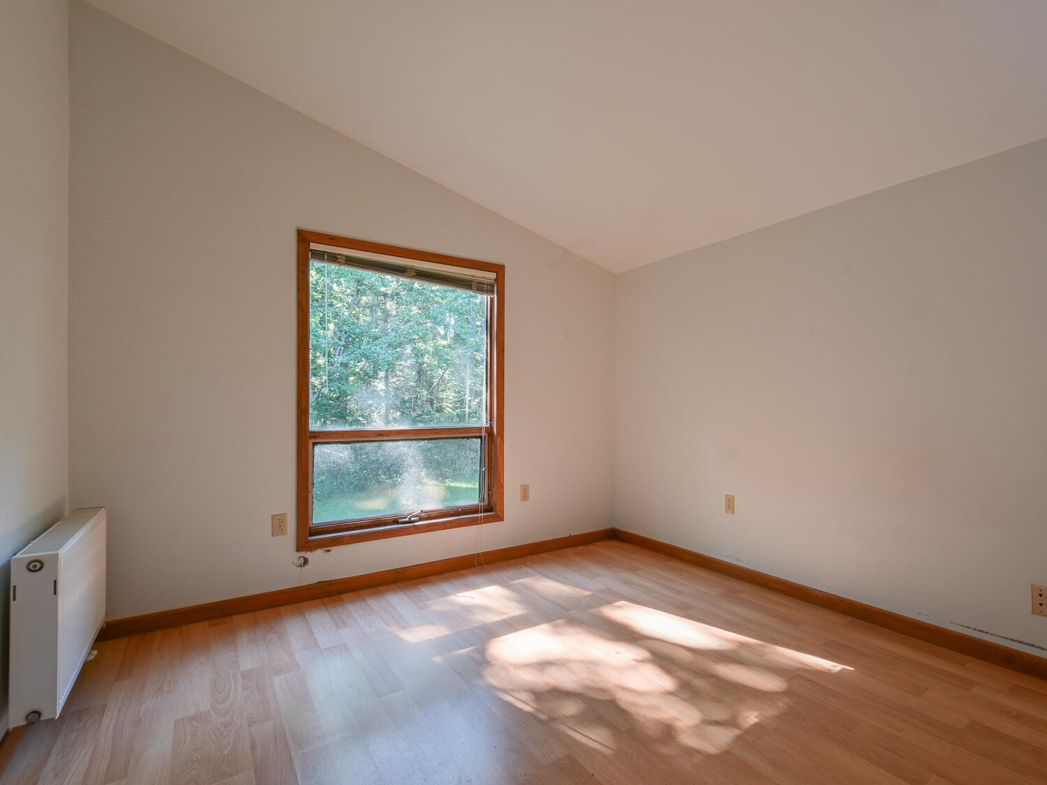 90 Knox Road Bar Harbor, ME 04609 - Photo 16 of 21 Bedroom