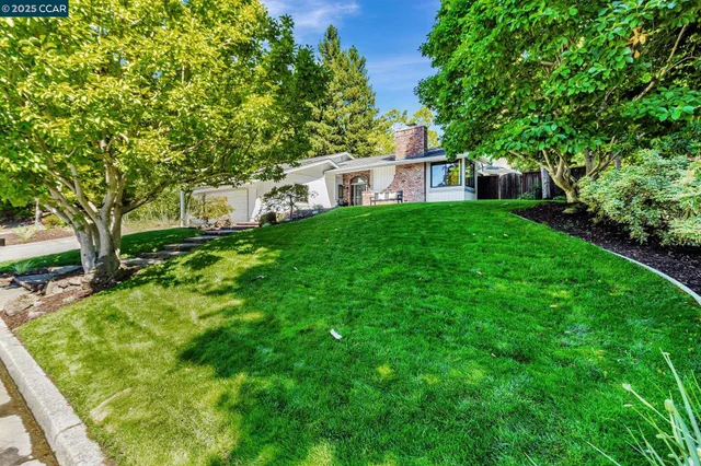 $1,899,000 | 38 Sanders Ranch Road, Moraga, CA 94556