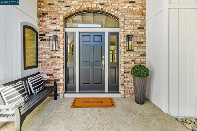 $1,899,000 | 38 Sanders Ranch Road, Moraga, CA 94556