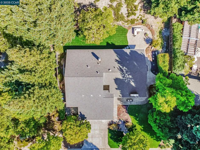 $1,899,000 | 38 Sanders Ranch Road, Moraga, CA 94556