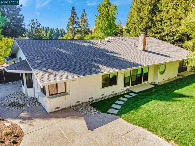 $1,899,000 | 38 Sanders Ranch Road, Moraga, CA 94556