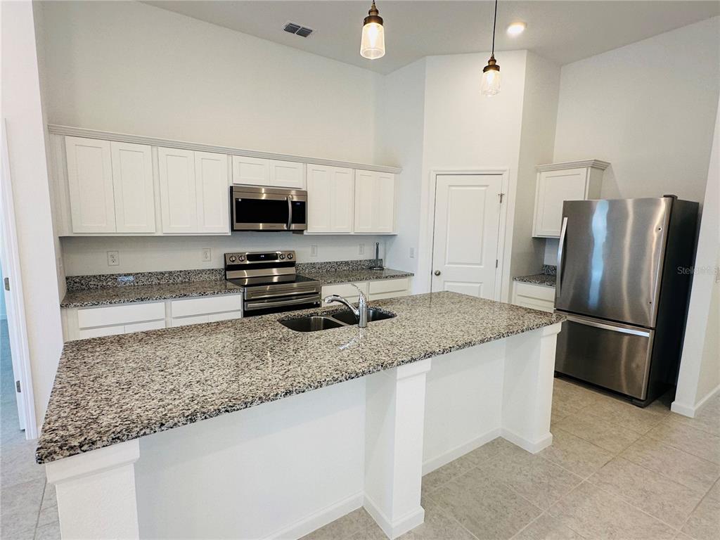 2151 Huntsman Rdg Road Minneola, FL 34715 - Photo 5 of 32