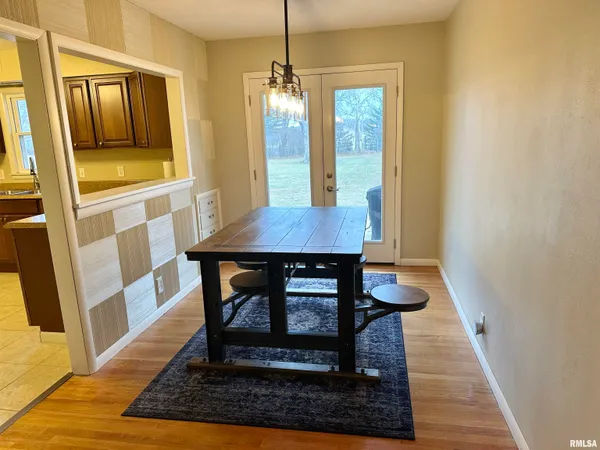 $129,900 | 1314 Goltra Avenue, Jacksonville, IL 62650