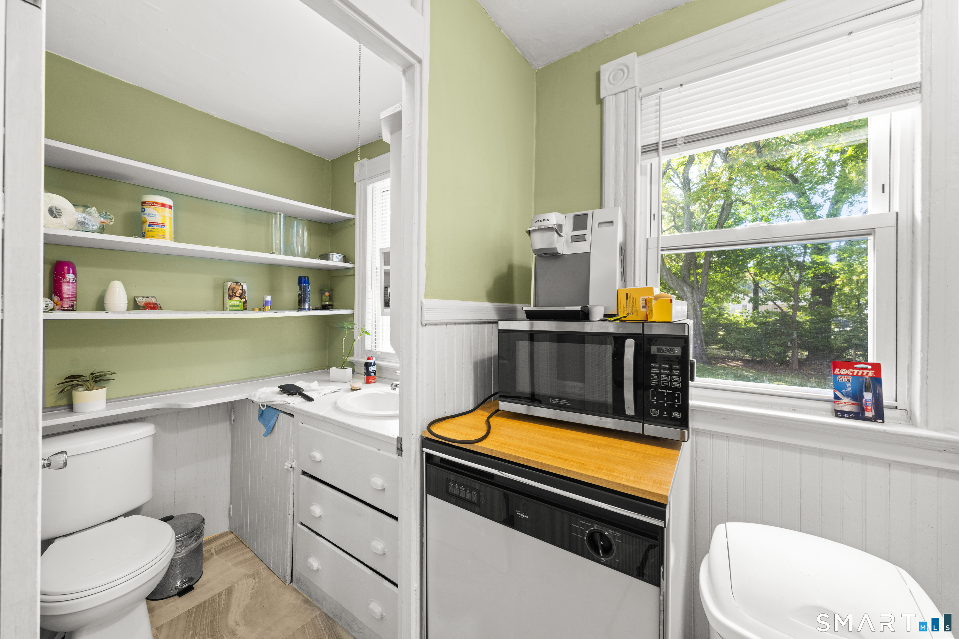52 Russell Street Manchester, CT 06040 - Photo 24 of 37 Gallery Image 24