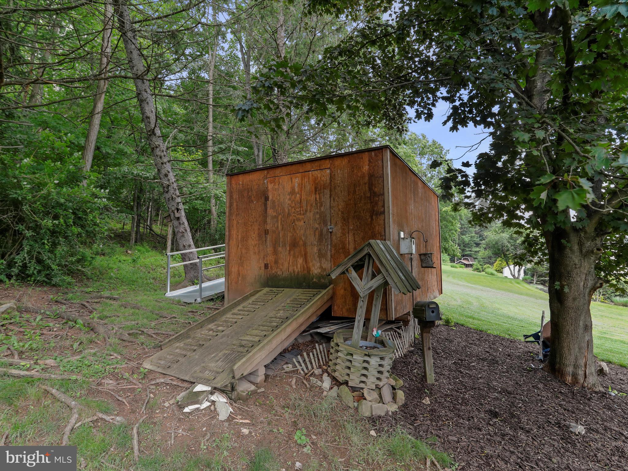10908 Cash Valley Road Northwest La Vale, MD 21502 - Photo 33 of 34 Shed...