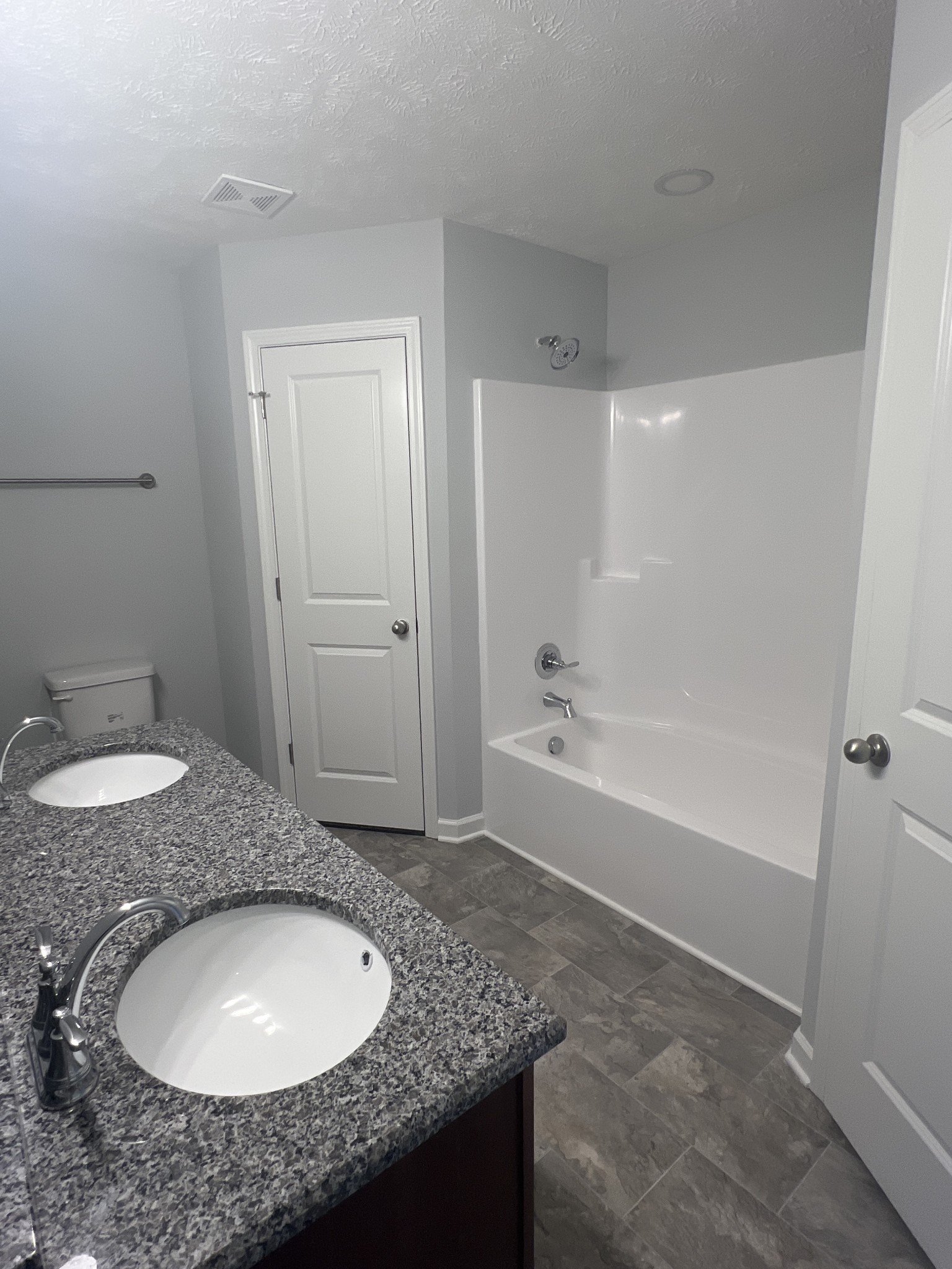 47 Timber Circle Manchester, TN 37355 - Photo 7 of 11 Gallery Image 7