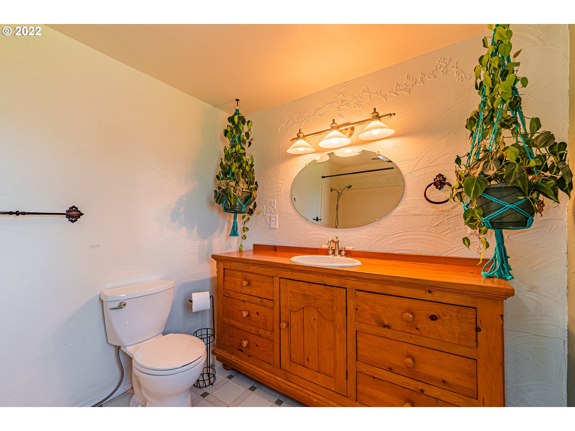 2074 G Street Springfield, OR 97477 - Photo 16 of 29