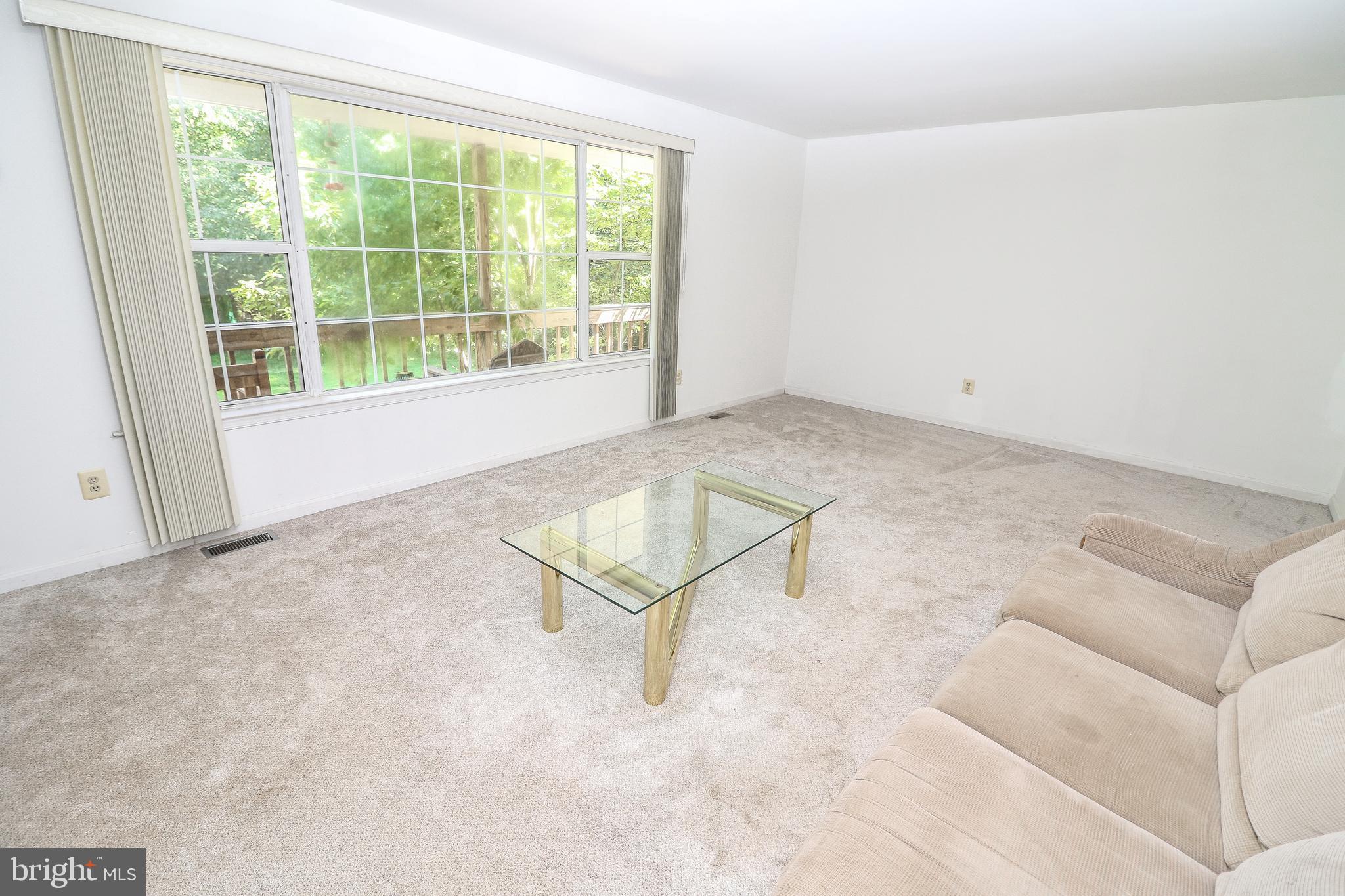 11329 Elk Run Road Catlett, VA 20119 - Photo 2 of 41 Living Room