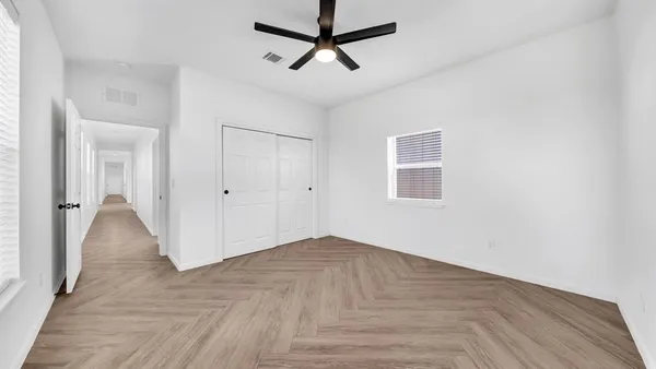 $2,300 | 5502 County Road 2646, Royse City, TX 75189