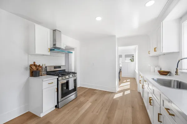 $319,000 | 939 North Safford Avenue, Fresno, CA 93728