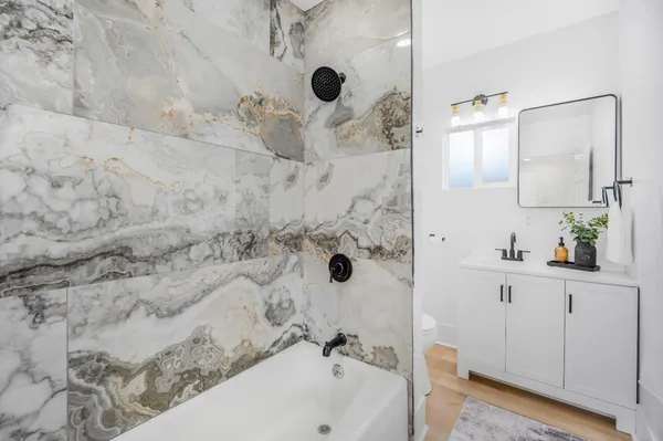 $319,000 | 939 North Safford Avenue, Fresno, CA 93728