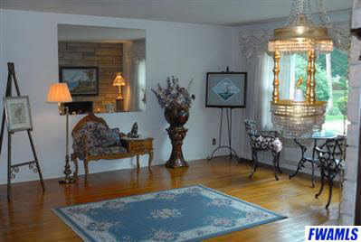 1626 Mayflower Road Fort Wayne, IN 46819 - Photo 2 of 20