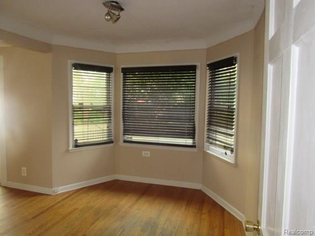17532 Cornell Road Southfield, MI 48075 - Photo 9 of 20