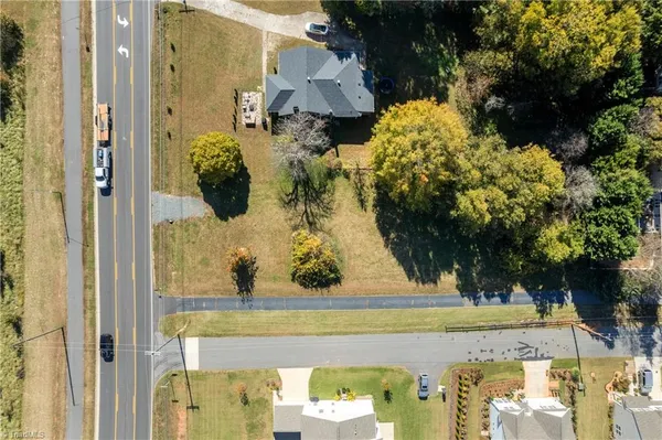 $69,900 | 610 Meadowlark Drive, Winston-Salem, NC 27106