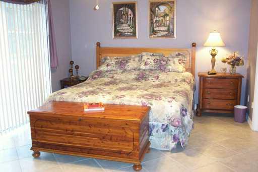 324 Castlegate Road Forest Hills, PA 15221 - Photo 5 of 8 Other.