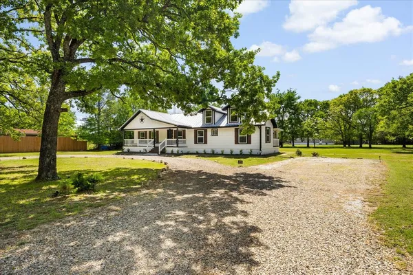 $299,500 | 2611 Private Road 2410, Quinlan, TX 75474