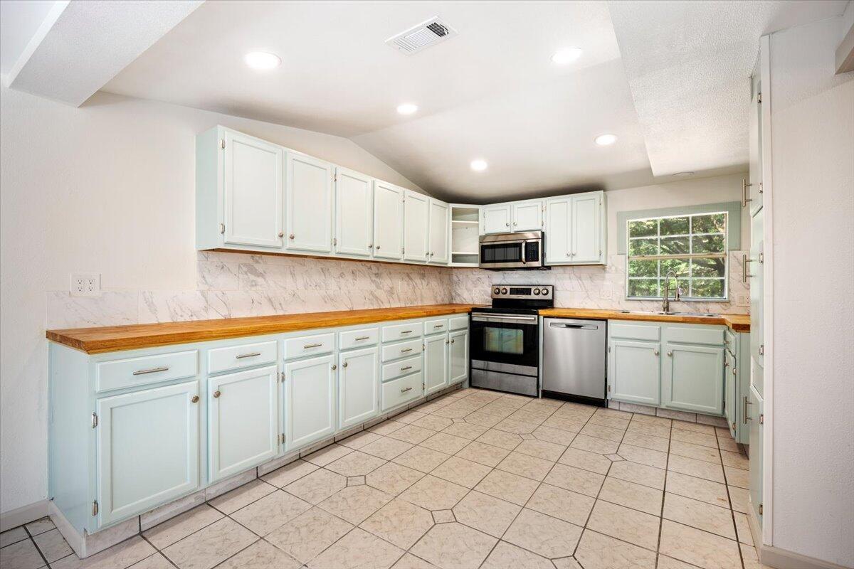 12400 Wildlife Road Holt, FL 32564 - Photo 40 of 62