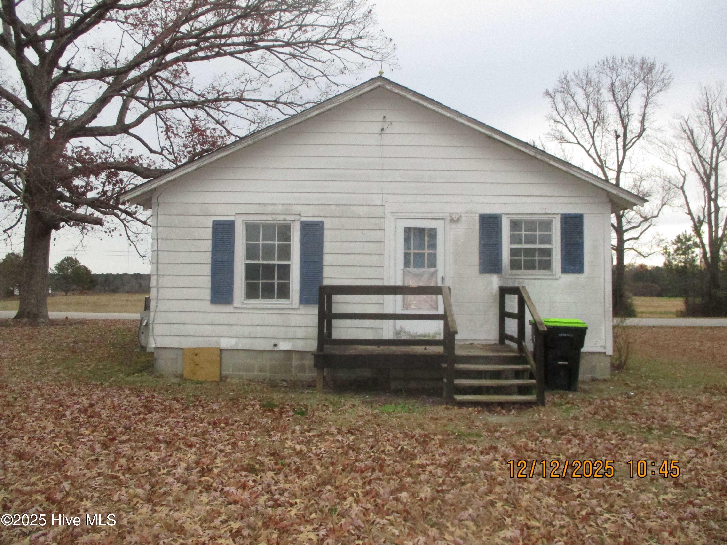 7066 Southern Nash High Road Bailey, NC 27807 - Photo 9 of 10 Rear