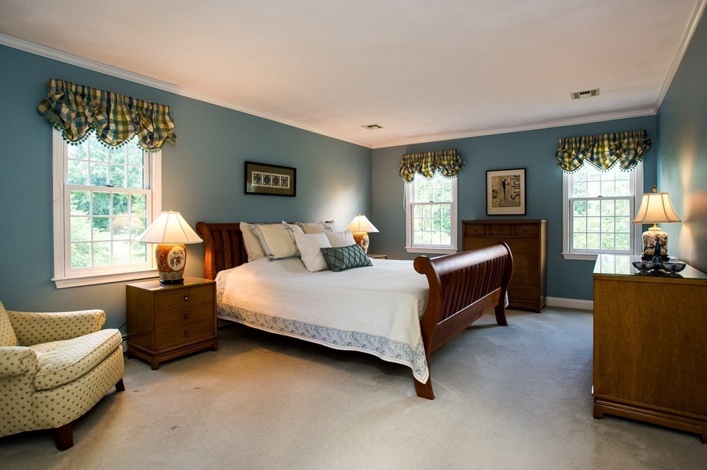 150 Harding Street Medfield, MA 02052 - Photo 21 of 30 Gallery Image 21