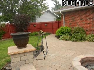 20144 Drake Road Strongsville, OH 44149 - Photo 6 of 25 Gallery Image 6