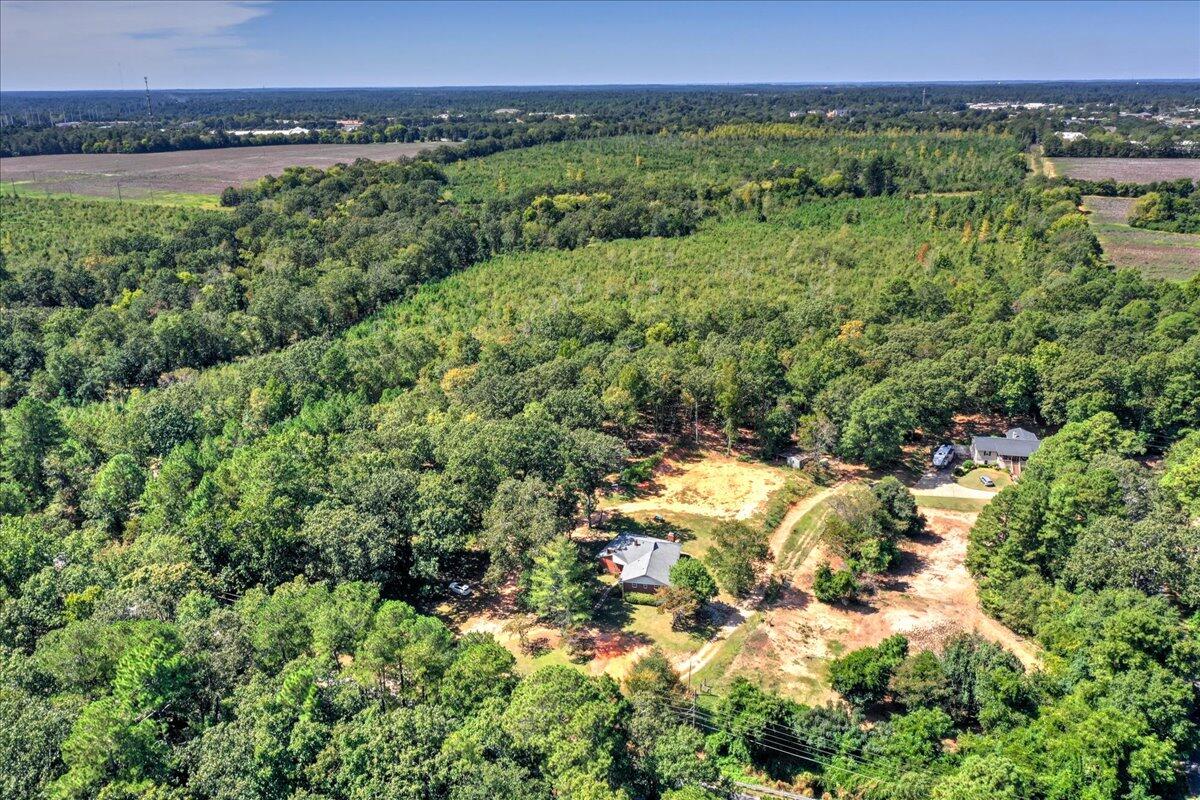 1680 Powderhouse Road Southeast Aiken, SC 29803 - Photo 8 of 54 Gallery Image 8