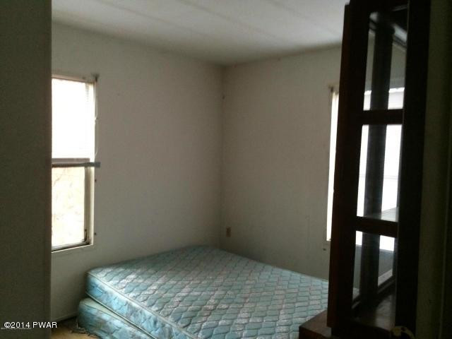 403 Windsor Road Hawley, PA 18428 - Photo 6 of 12 Gallery Image 6