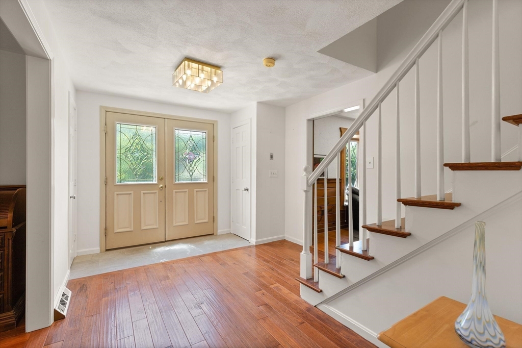 80 Hampton Road Sharon, MA 02067 - Photo 13 of 28