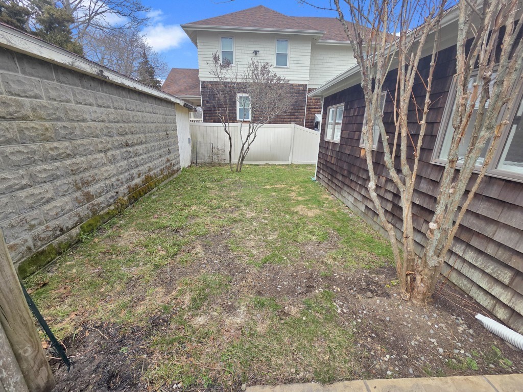 70 Chestnut Street Fairhaven, MA 02719 - Photo 33 of 37