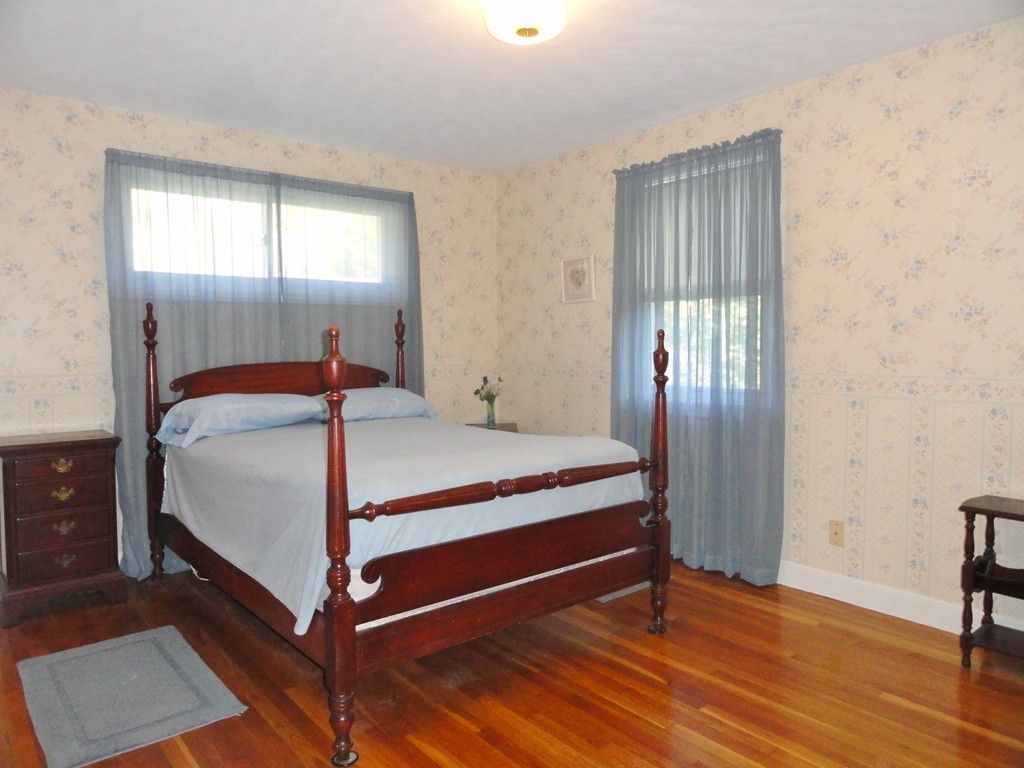 111 Homestead Road Holden, MA 01520 - Photo 16 of 27 Gallery Image 16