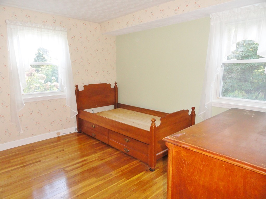 111 Homestead Road Holden, MA 01520 - Photo 18 of 27 Gallery Image 18