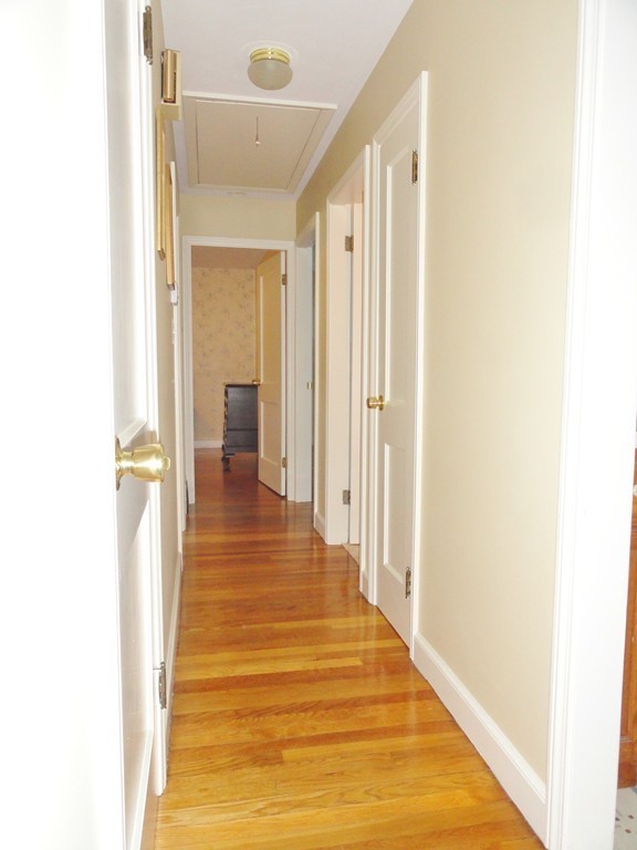 111 Homestead Road Holden, MA 01520 - Photo 23 of 27 Gallery Image 23