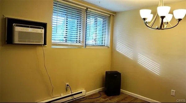 $1,900 | 555 Village Boulevard North, Van Buren, NY 13027