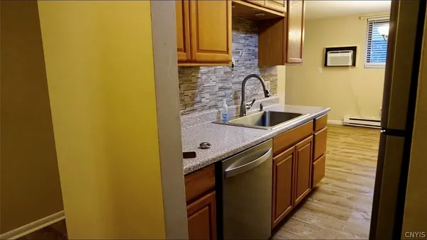 $1,900 | 555 Village Boulevard North, Van Buren, NY 13027