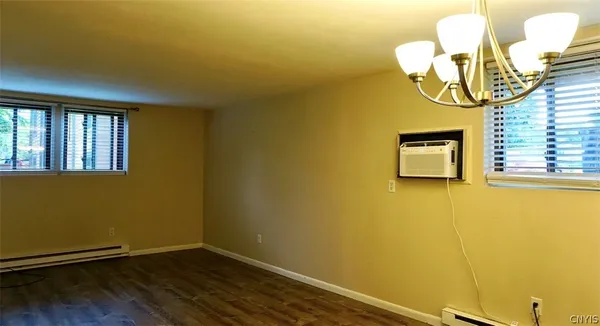 $1,900 | 555 Village Boulevard North, Van Buren, NY 13027