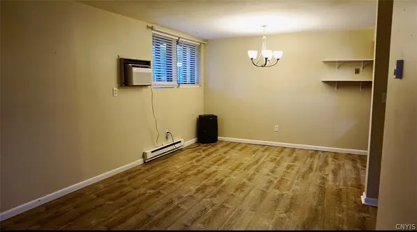 $1,900 | 555 Village Boulevard North, Van Buren, NY 13027