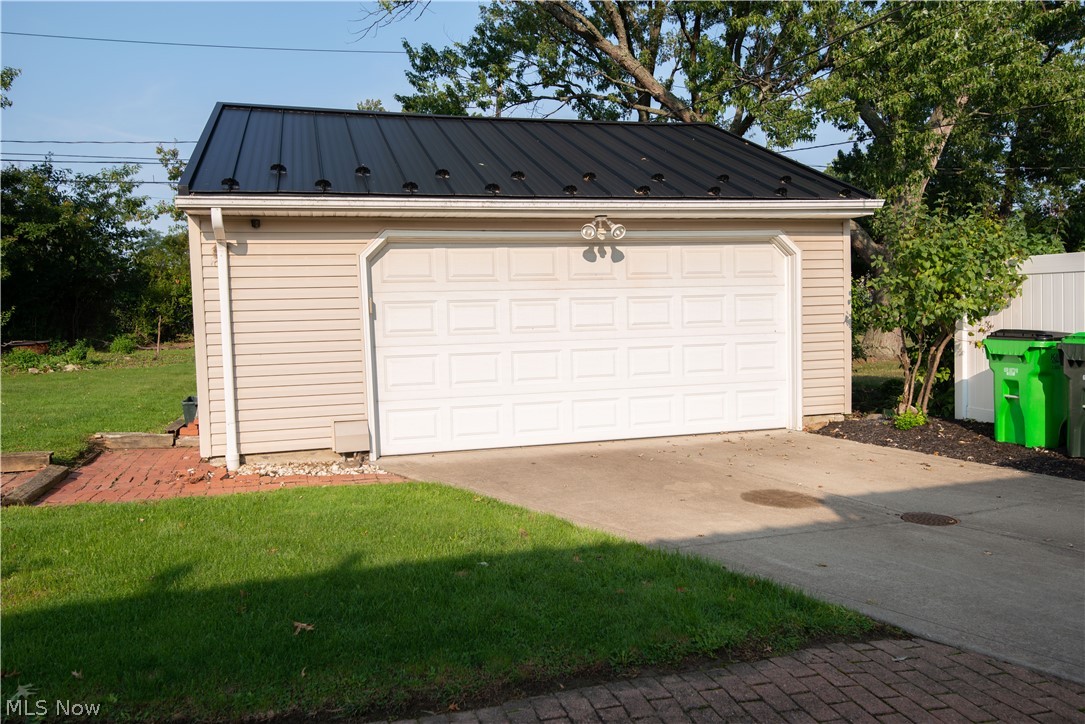 1790 Empire Road Wickliffe, OH 44092 - Photo 25 of 27 Gallery Image 25