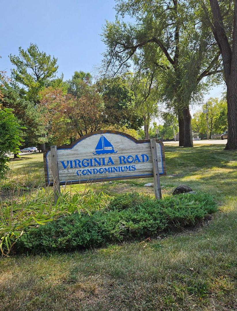 627 South Virginia Road, Unit 309 Crystal Lake, IL 60014 - Photo 3 of 6 Gallery Image 3