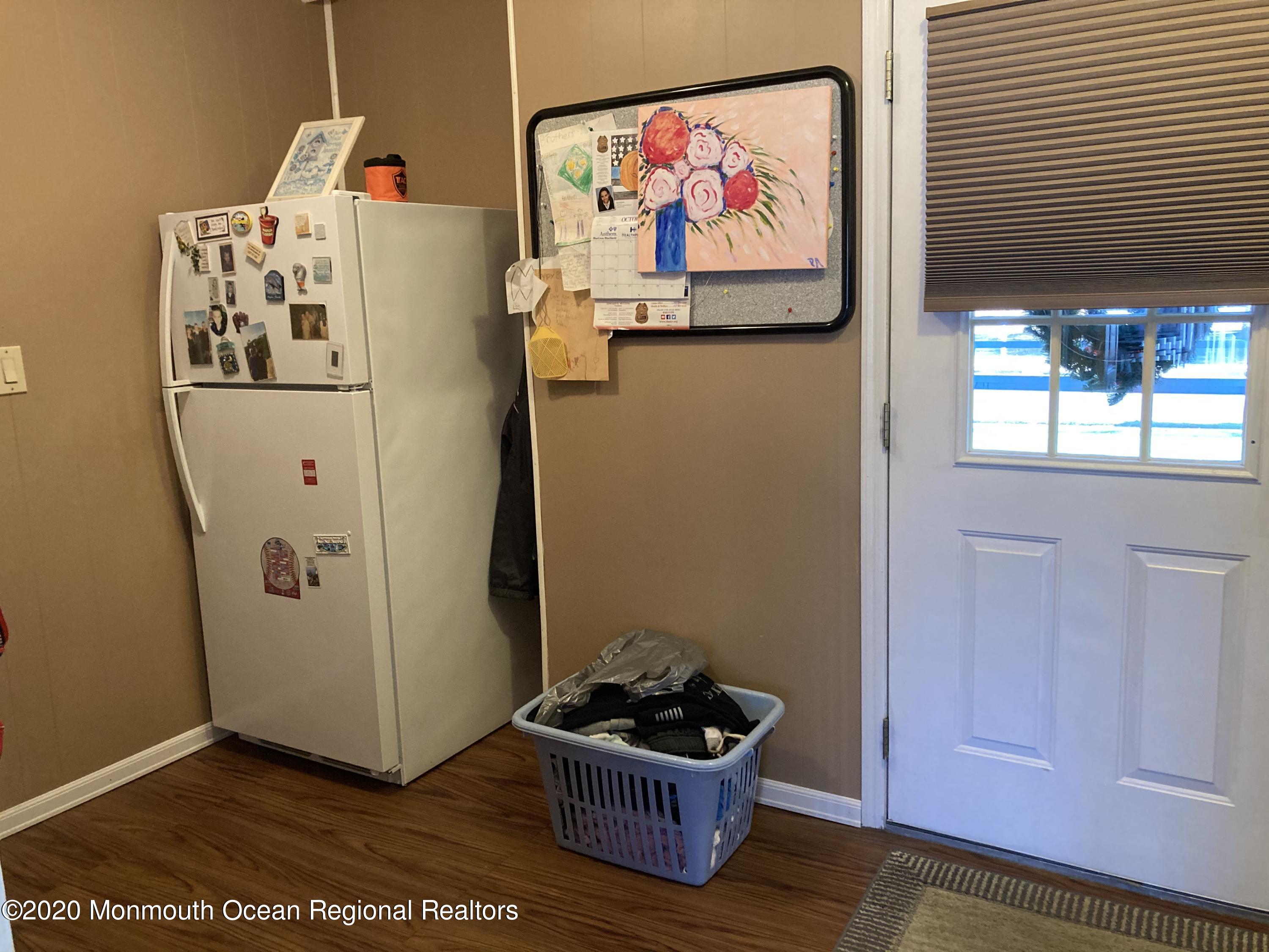 5 Concord Road Marlboro, NJ 07746 - Photo 19 of 40 Laundry 2