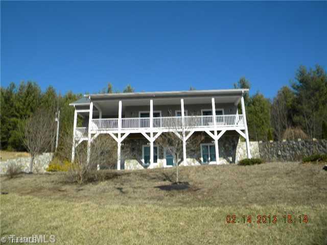 1263 Tayson Road Sparta, NC 28675 - Photo 1 of 3 Exterior Front.