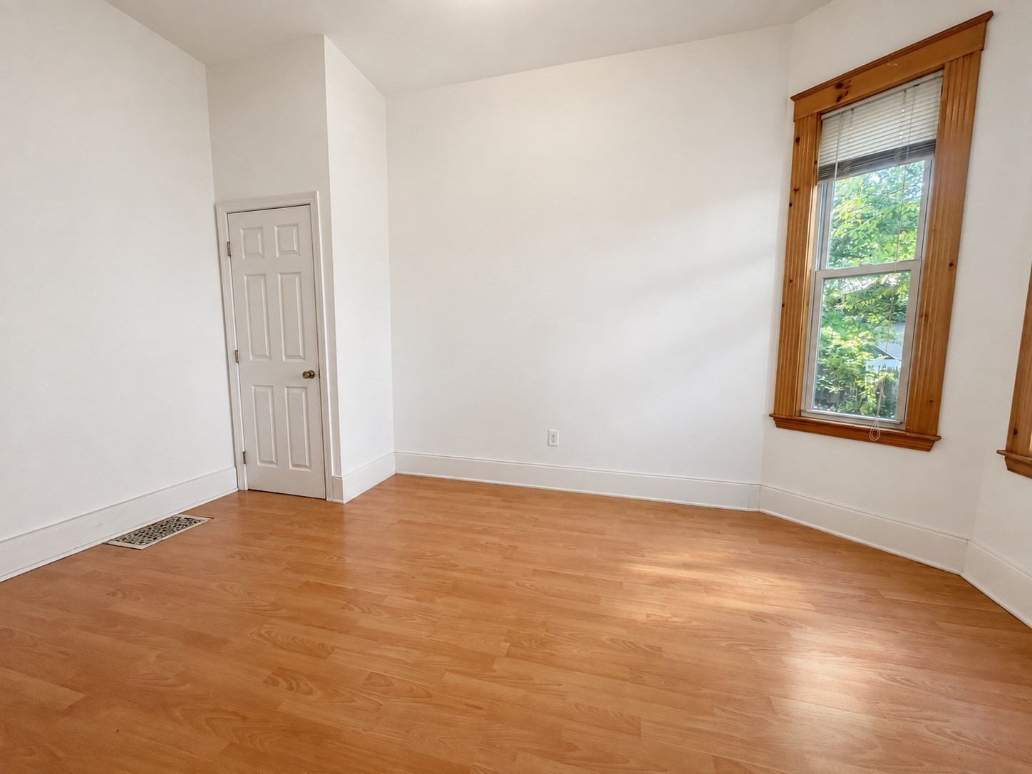 46 Court Street, Unit 1 Newton, MA 02458 - Photo 11 of 13 Gallery Image 11