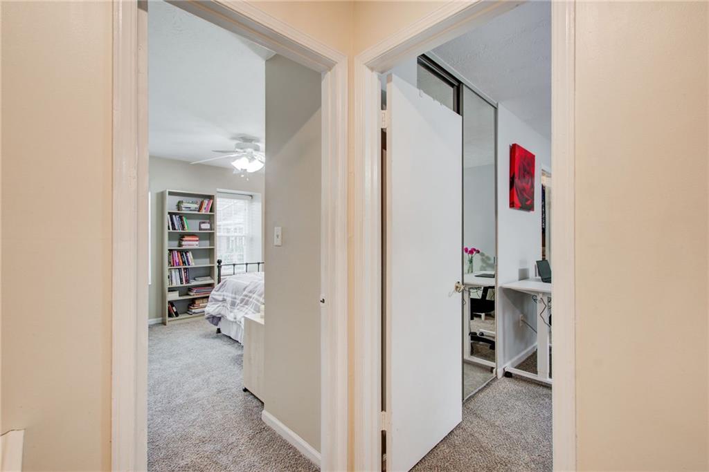 10 Market Square Place Northwest Atlanta, GA 30318 - Photo 18 of 33