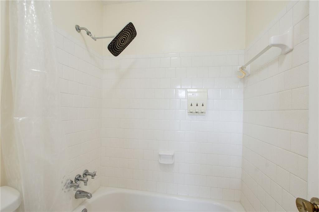 10 Market Square Place Northwest Atlanta, GA 30318 - Photo 26 of 33