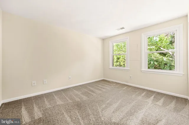 $565,000 | 156 North Bedford Street, Unit B, Arlington, VA 22201