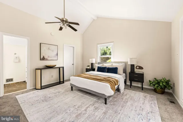 $565,000 | 156 North Bedford Street, Unit B, Arlington, VA 22201