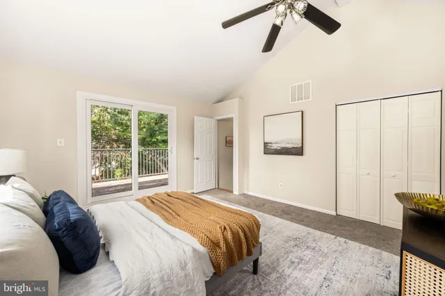 $565,000 | 156 North Bedford Street, Unit B, Arlington, VA 22201