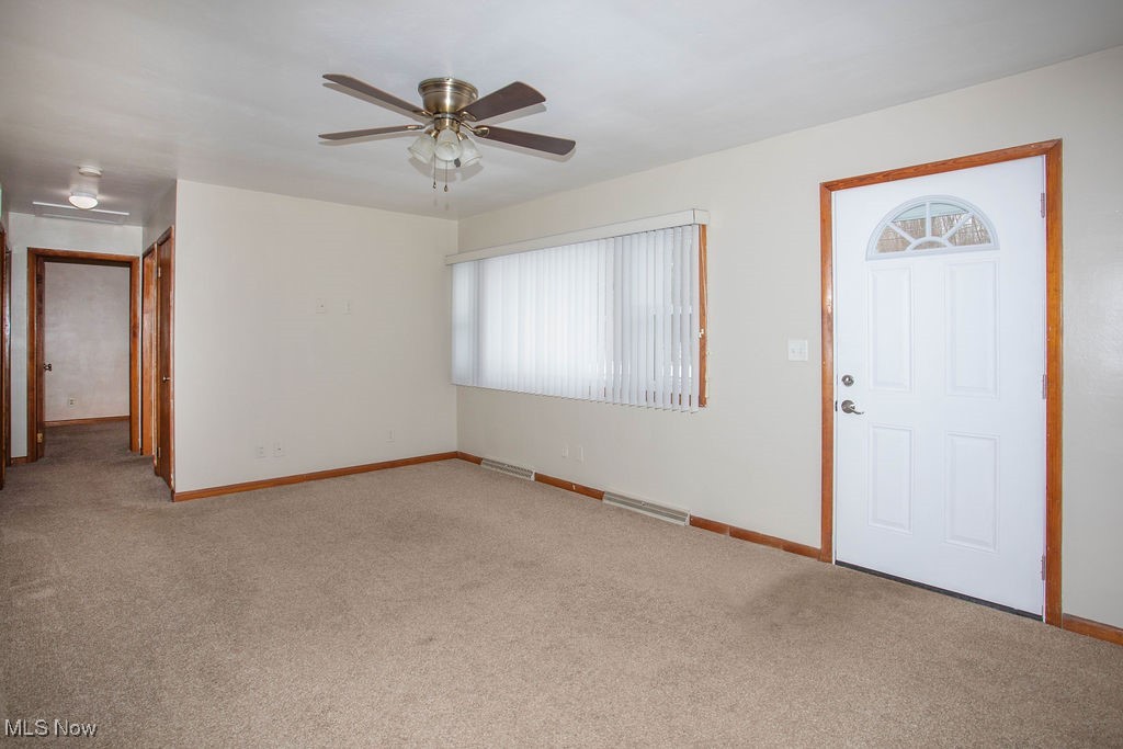 1883 Mathews Road Youngstown, OH 44514 - Photo 6 of 28 Gallery Image 6