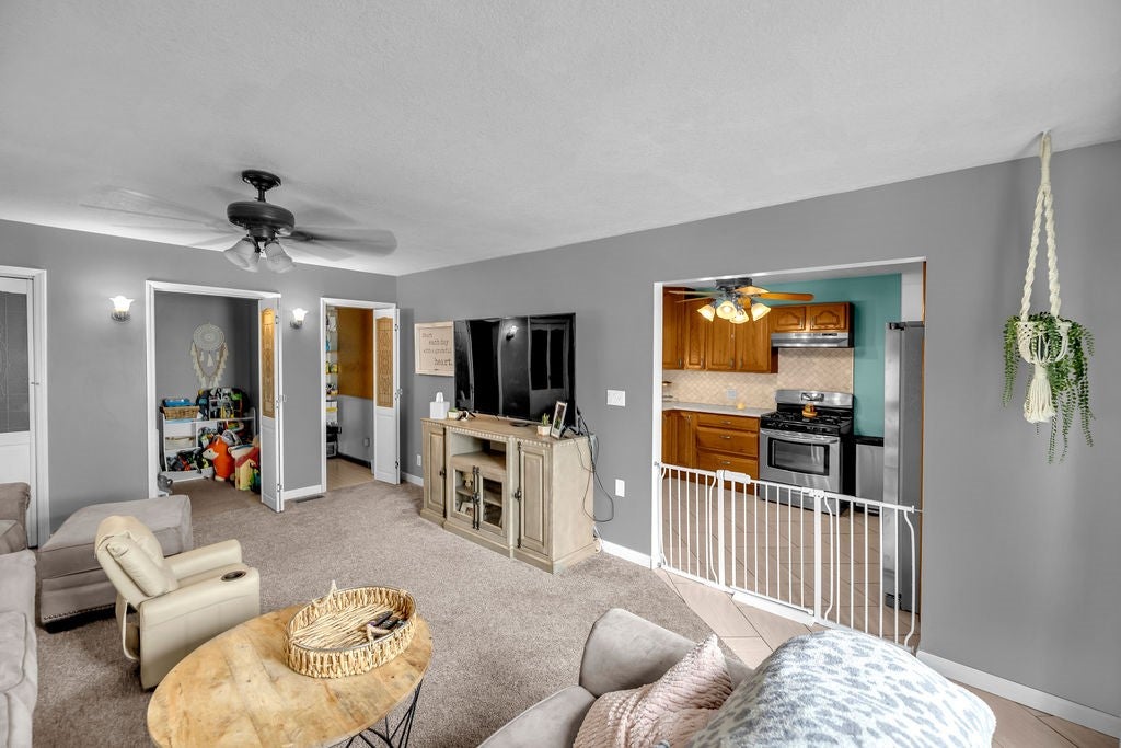 49 Ridge Ln Drive Decatur, IL 62521 - Photo 8 of 29 Gallery Image 8