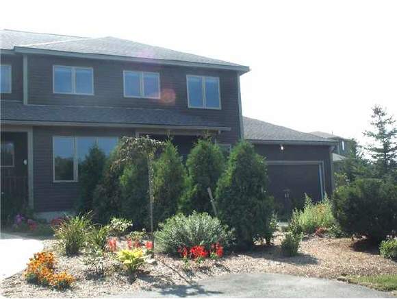 229 Cushing Road, Unit B Newmarket, NH 03857 - Photo 1 of 2 Gallery Image 1